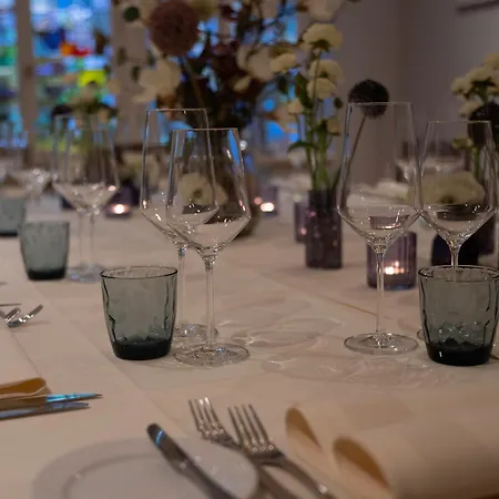 楚而夫瓦尔德旅馆 酒店