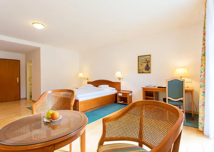 Churfuerstliche Waldschaenke Hotel