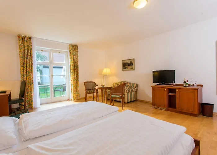 Churfuerstliche Waldschaenke Hotel 4*